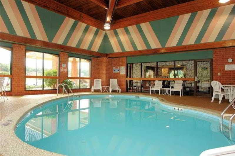 Best Western Staunton Inn Eksteriør bilde