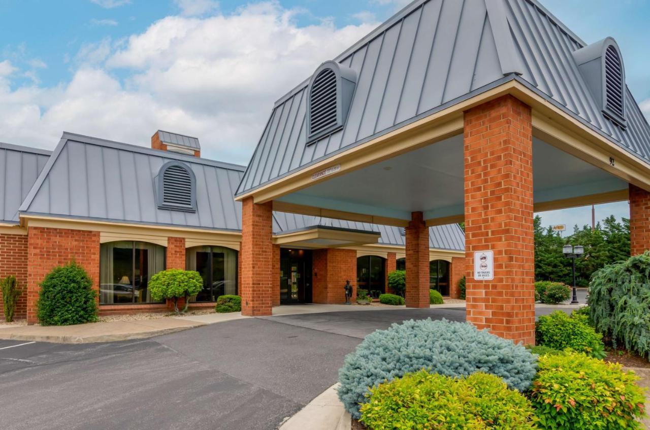 Best Western Staunton Inn Eksteriør bilde