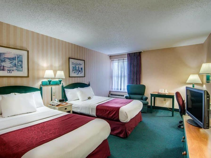 Best Western Staunton Inn Eksteriør bilde